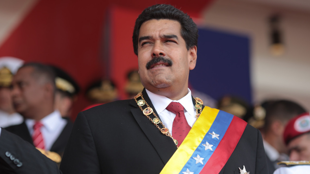 Bullrich hizo una presentación ante la DEA para instrumentar la detención de Maduro