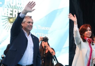 Alberto Fernández volvió a apuntar contra Cristina Kirchner: “Si le hacía caso, Argentina hubiera estallado en mil pedazos” Alberto Fernández volvió a apuntar contra Cristina Kirchner: “Si le hacía caso, Argentina hubiera estallado en mil pedazos”