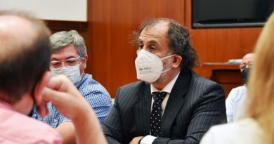 Diputados se reunieron con trabajadores de El Aguilar y el ministro de Trabajo Diputados se reunieron con trabajadores de El Aguilar y el ministro de Trabajo
