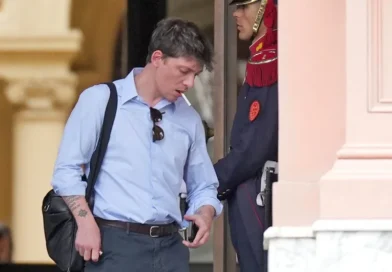 Santiago Caputo aseguró que el 60% de las pensiones por invalidez son “truchas”: qué se sabe de la cifra Santiago Caputo aseguró que el 60% de las pensiones por invalidez son “truchas”: qué se sabe de la cifra