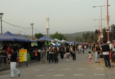 Carnaval de Los Tekis: la Municipalidad recibirá solicitudes y entregará números a vendedores de la Economía Popular