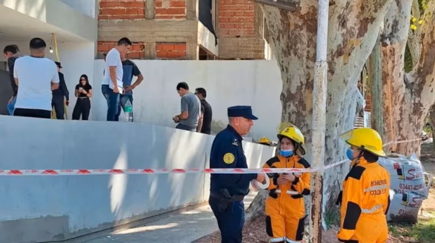 Cadaver en una pared