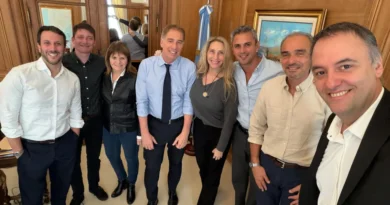 La mesa política del Gobierno volvió a reunirse con foco en la agenda legislativa y el informe de Adorni