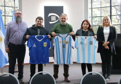 San Salvador de Jujuy exhibirá una histórica colección de camisetas de la Selección Argentina en homenaje a “Pancho” Rojas