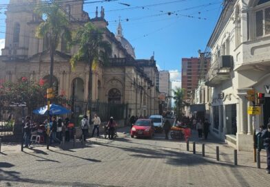 Gustavo Martínez propone señalizar circuitos turísticos para potenciar el centro de San Salvador de Jujuy