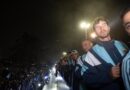 ¡Emocionante! Una multitud recibió a la Selección Argentina en Ezeiza tras el subcampeonato del Mundial 2026 ¡Emocionante! Una multitud recibió a la Selección Argentina en Ezeiza tras el subcampeonato del Mundial 2026