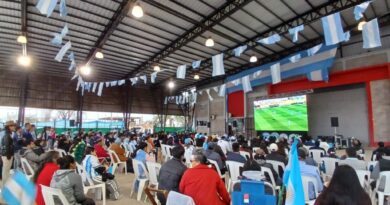 El Multiespacio de Alto Comedero reunió a cientos de familias para vivir la final del Mundial 2026