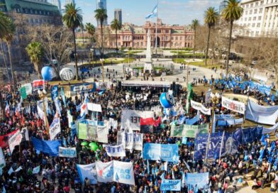 Masiva marcha a Plaza de Mayo por San Cayetano: sindicatos y organizaciones sociales reclamaron “Paz, pan, tierra, techo y trabajo”