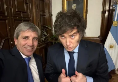 Caputo anunció un plan de $2 billones para impulsar los créditos hipotecarios y habló de “justicia social”