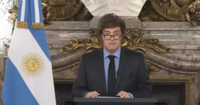 Malvinas: Milei prepara una ley para sancionar a empresas que operen sin autorización argentina