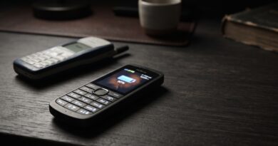 Volvió el Nokia 1100: el nuevo celular que dura 40 días y puede cargar otros teléfonos